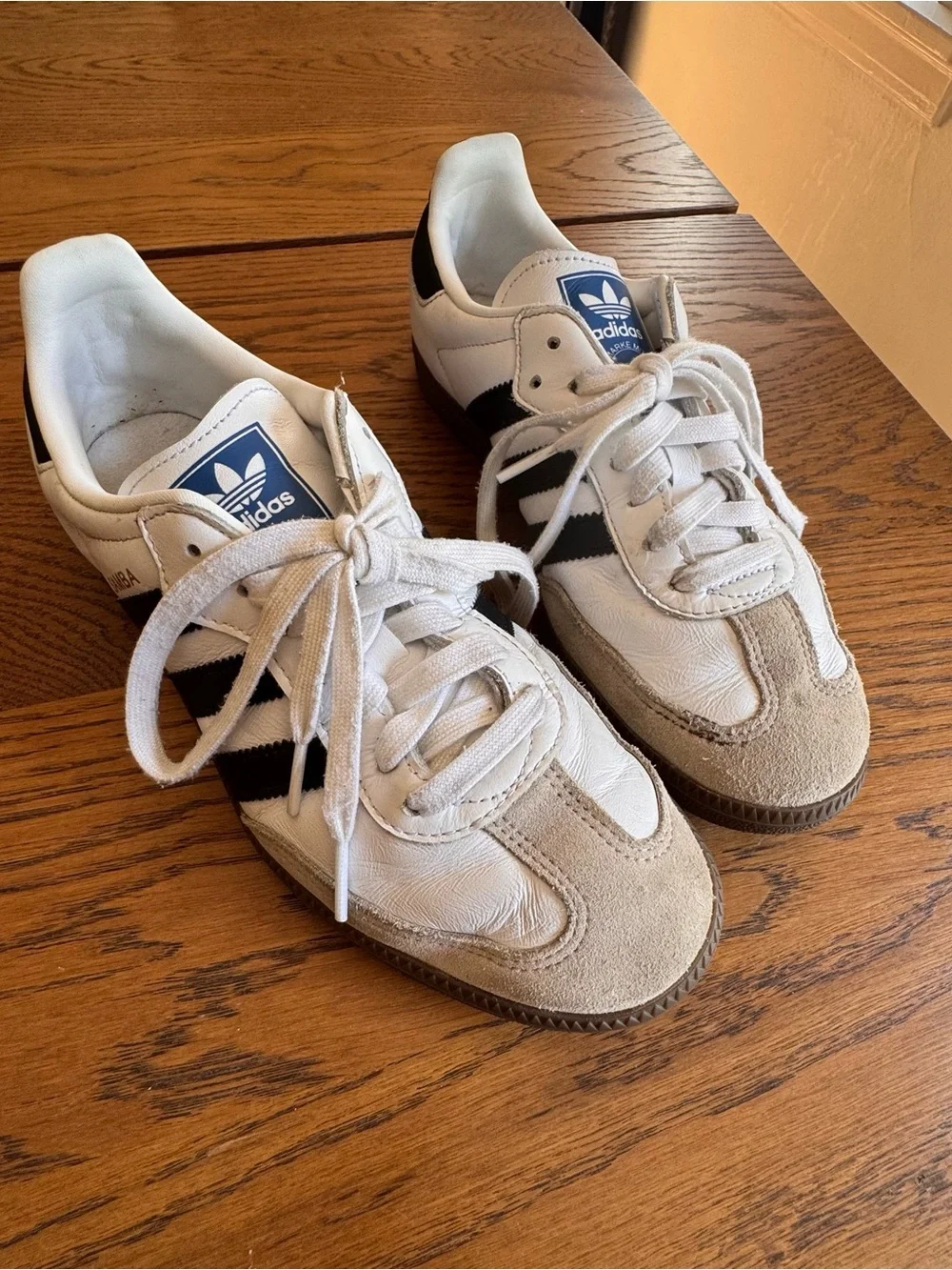 adidas Samba Classic Sneaker White & Black Women’s Size 8